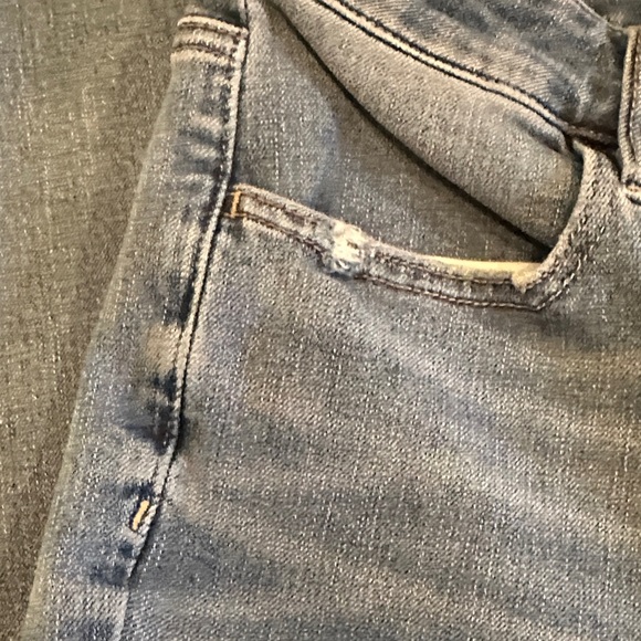American Eagle Outfitters Distressed Blue Boyfriend Jeans - Picture 4 of 10